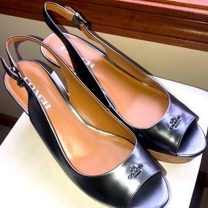 COACH FERRY GUNMETAL WEDGES  EUC 9.5 SLINGBACK